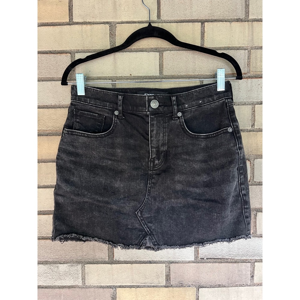 Express Faded Black Denim Straight Mini Skirt Mid Rise Raw Hem Size‎ 2